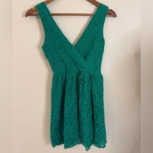 Aqua kelly green floral lace sleeveless mini dress Size XS
